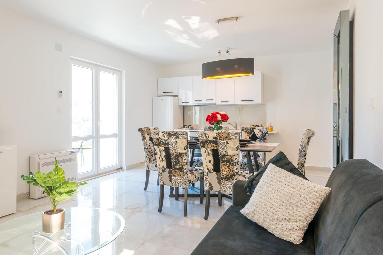 Comfort Apartment Lucy Дубровник Екстериор снимка